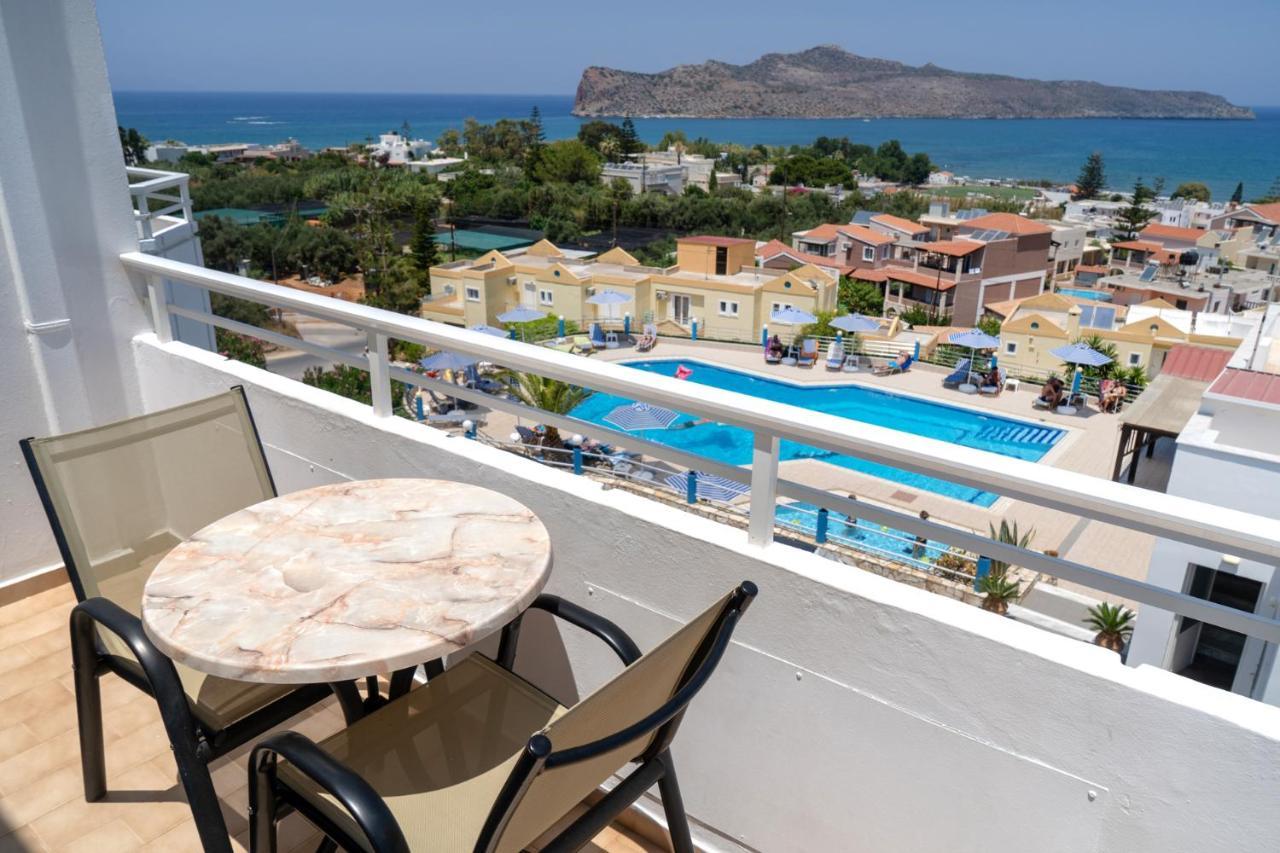 Hotel Mimoza Agia Marina  Exterior photo